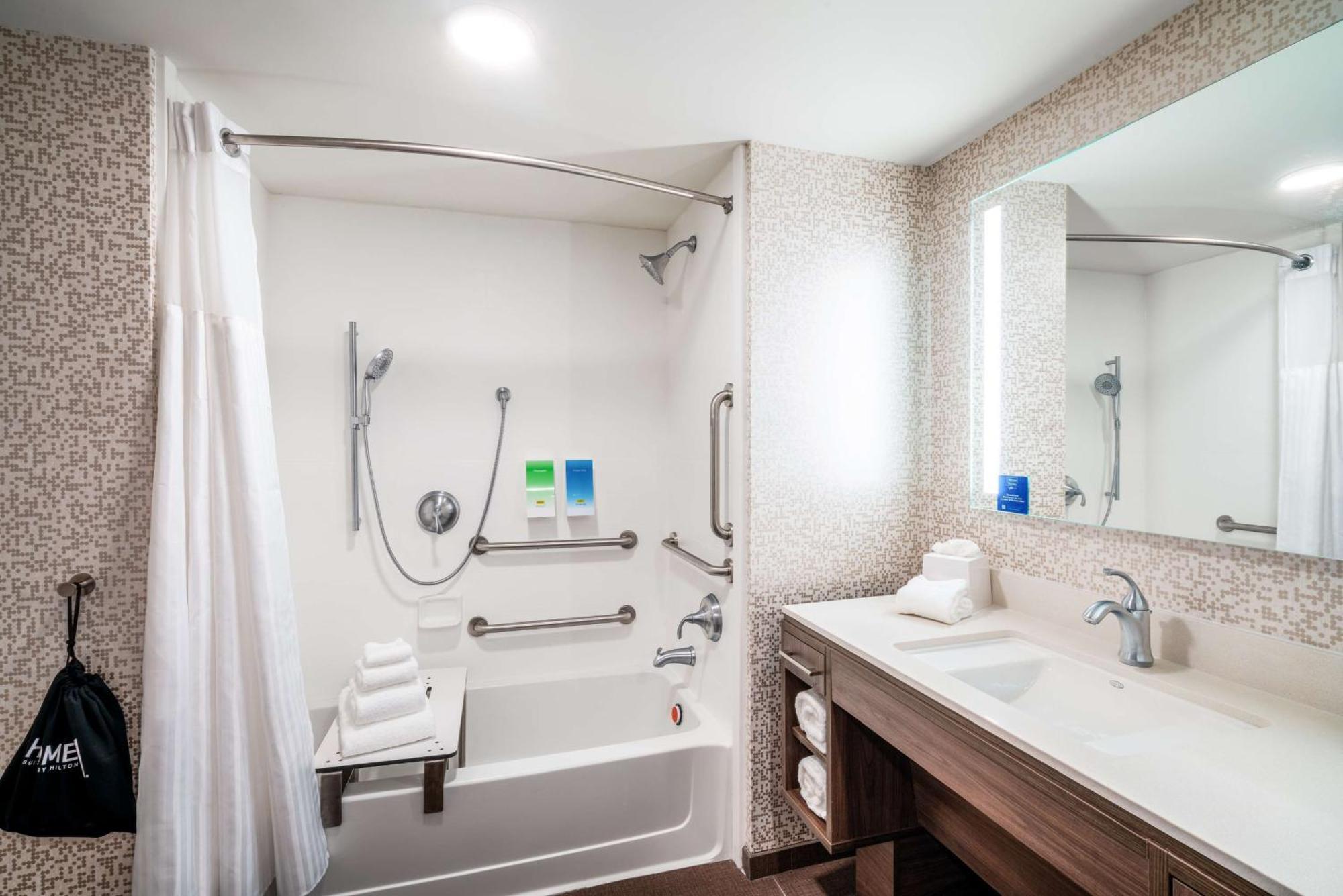 Home2 Suites By Hilton Brunswick Exteriör bild
