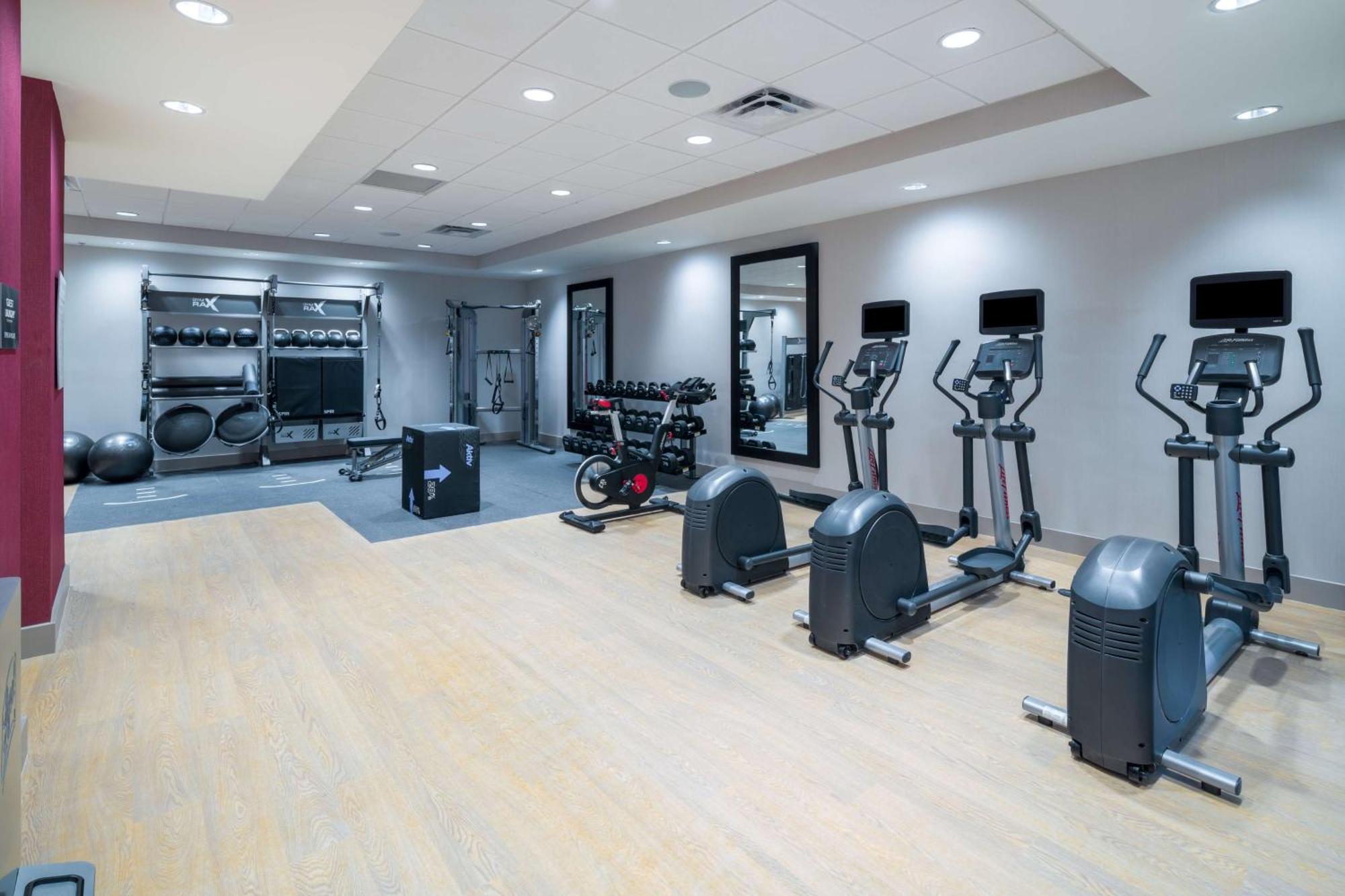 Home2 Suites By Hilton Brunswick Exteriör bild